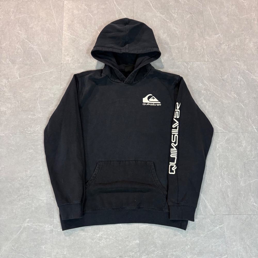 Quiksilver Mens Small Black Pullover Hoodie Logo Sleeve Graphic Sweatshirt